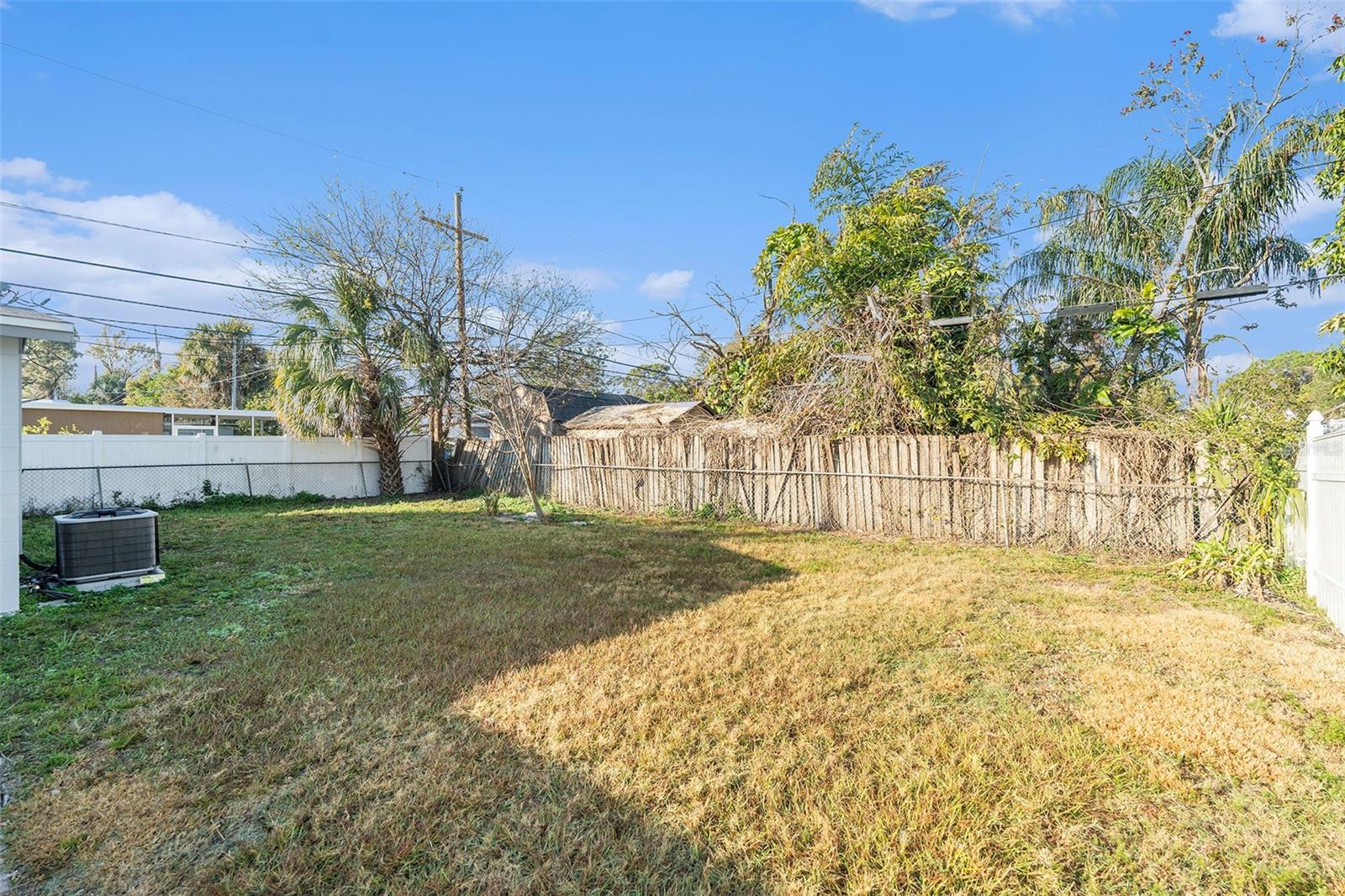 4918 CRESTHILL DR, TAMPA, FL, 33615