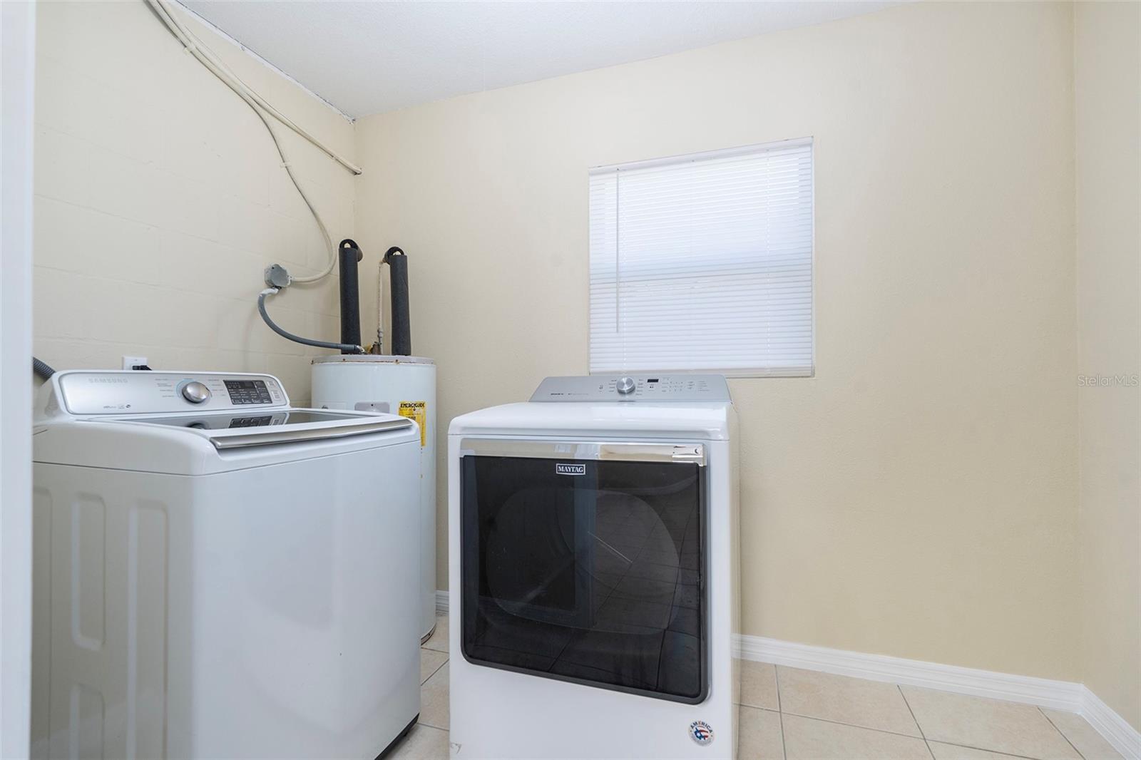 4918 CRESTHILL DR, TAMPA, FL, 33615