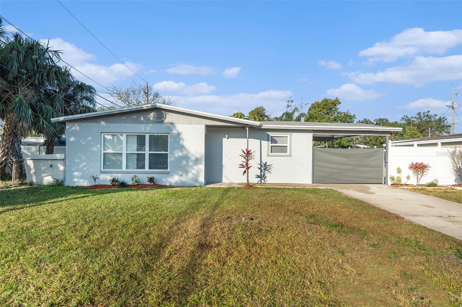 4918 CRESTHILL DR, TAMPA, FL, 33615