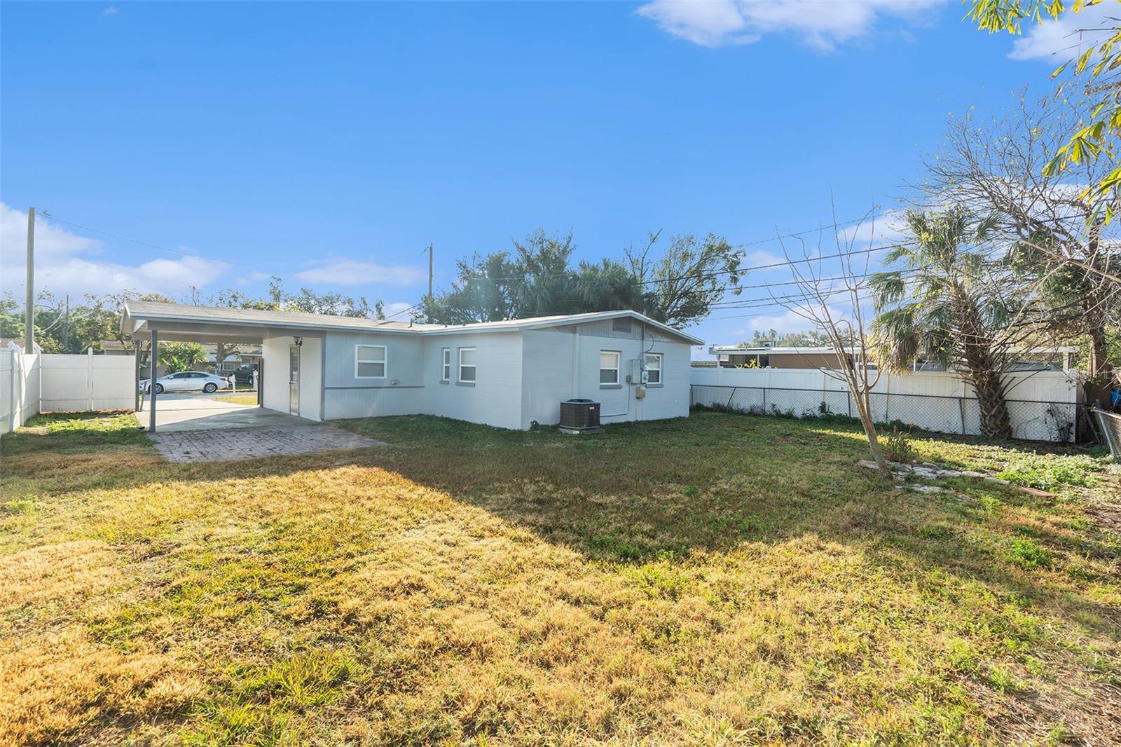 4918 CRESTHILL DR, TAMPA, FL, 33615