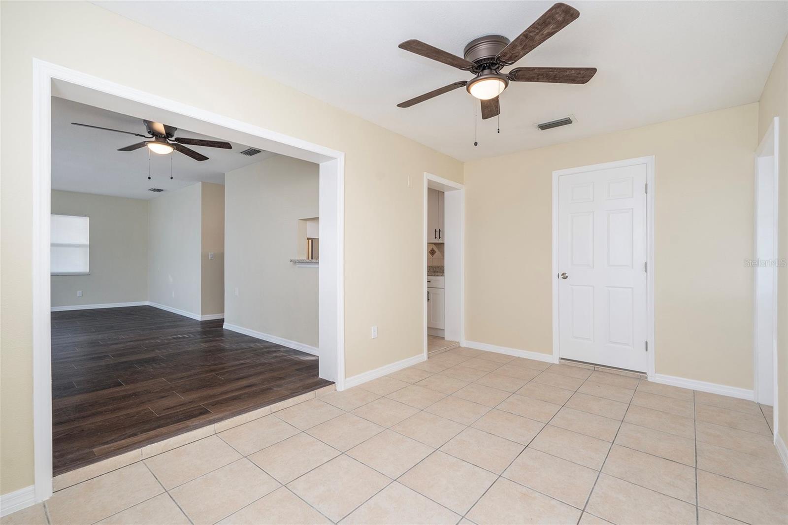 4918 CRESTHILL DR, TAMPA, FL, 33615