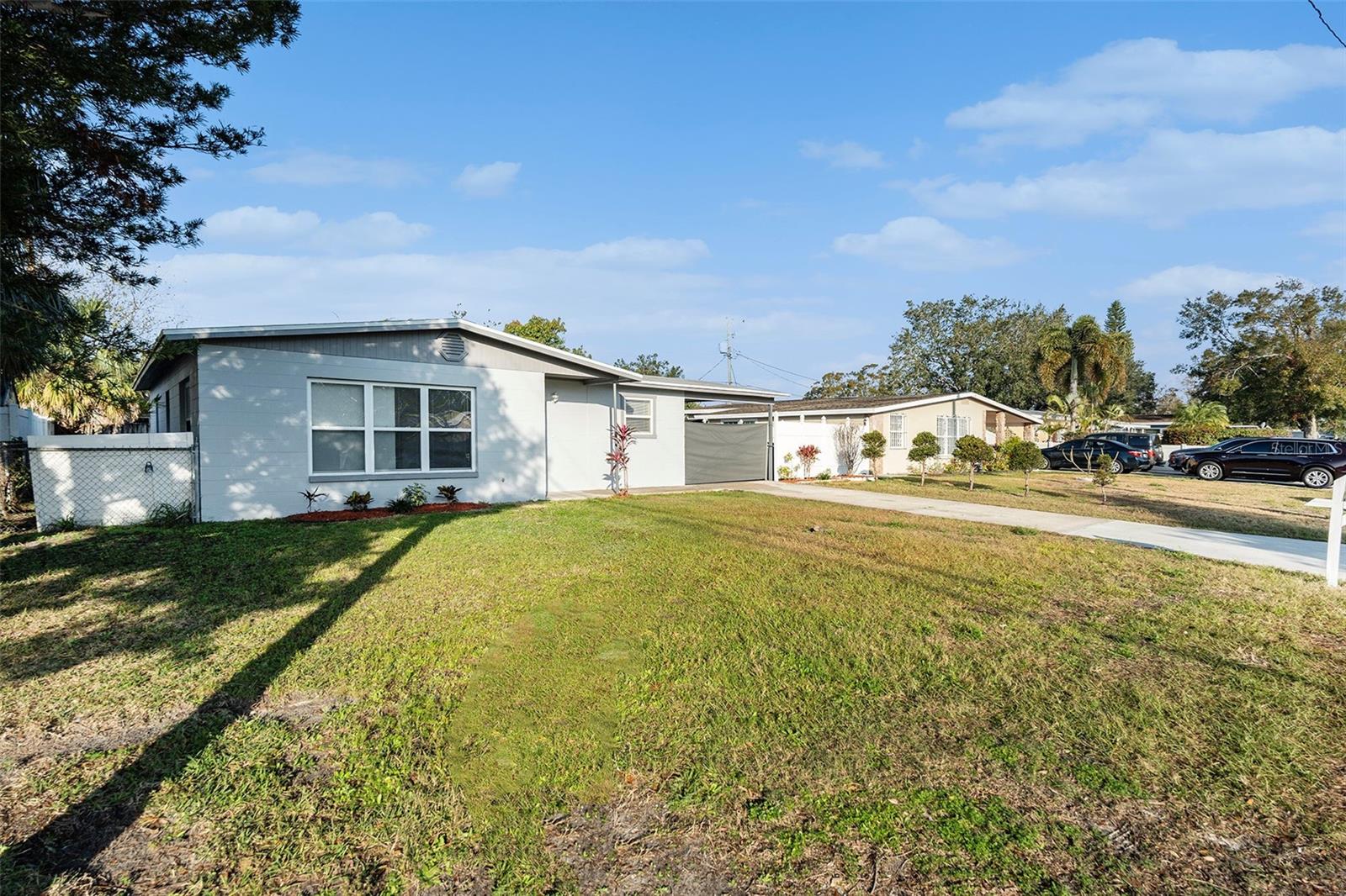 4918 CRESTHILL DR, TAMPA, FL, 33615
