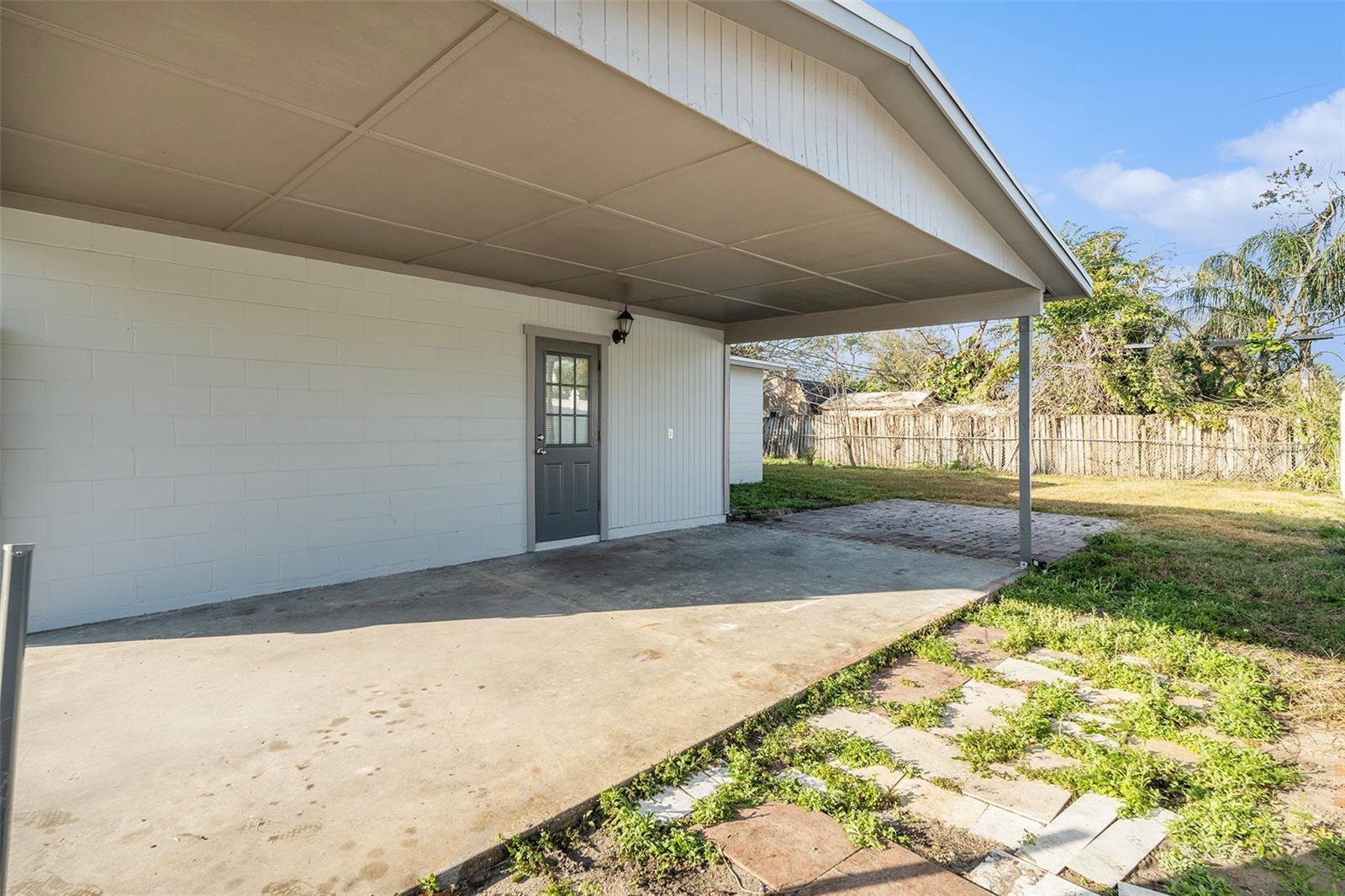4918 CRESTHILL DR, TAMPA, FL, 33615