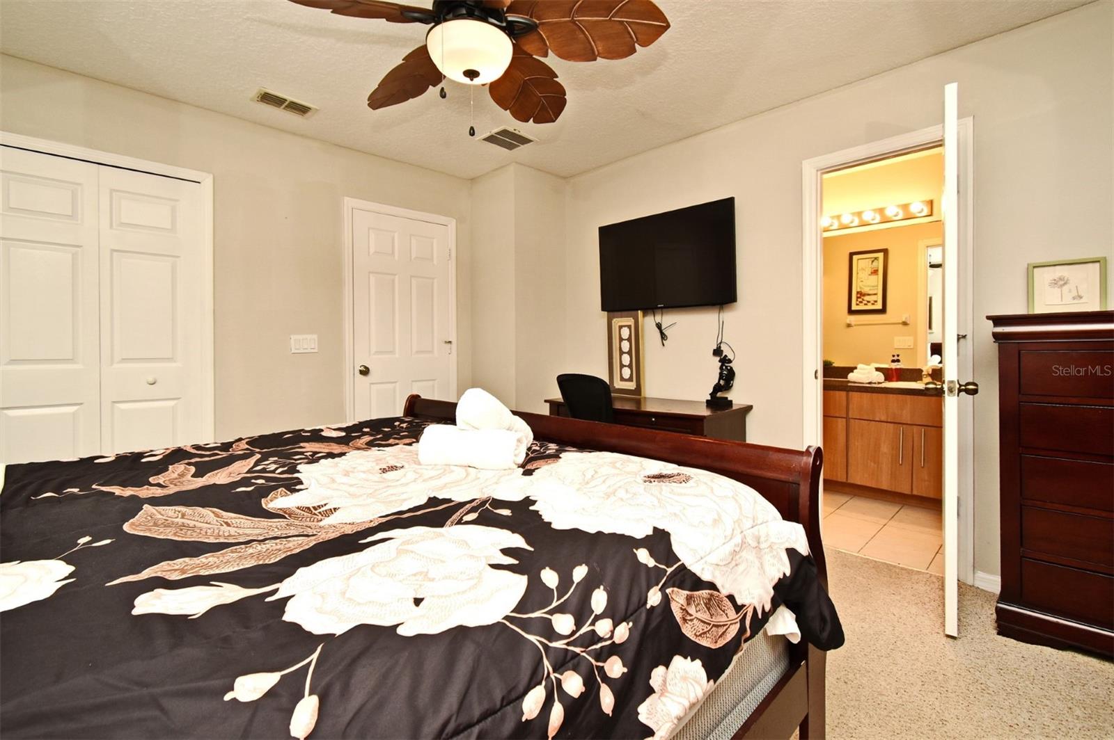 1209 S BEACH CIR, KISSIMMEE, FL, 34746