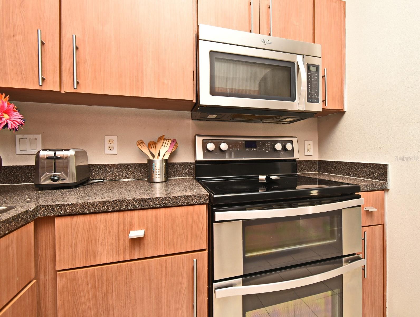 1209 S BEACH CIR, KISSIMMEE, FL, 34746