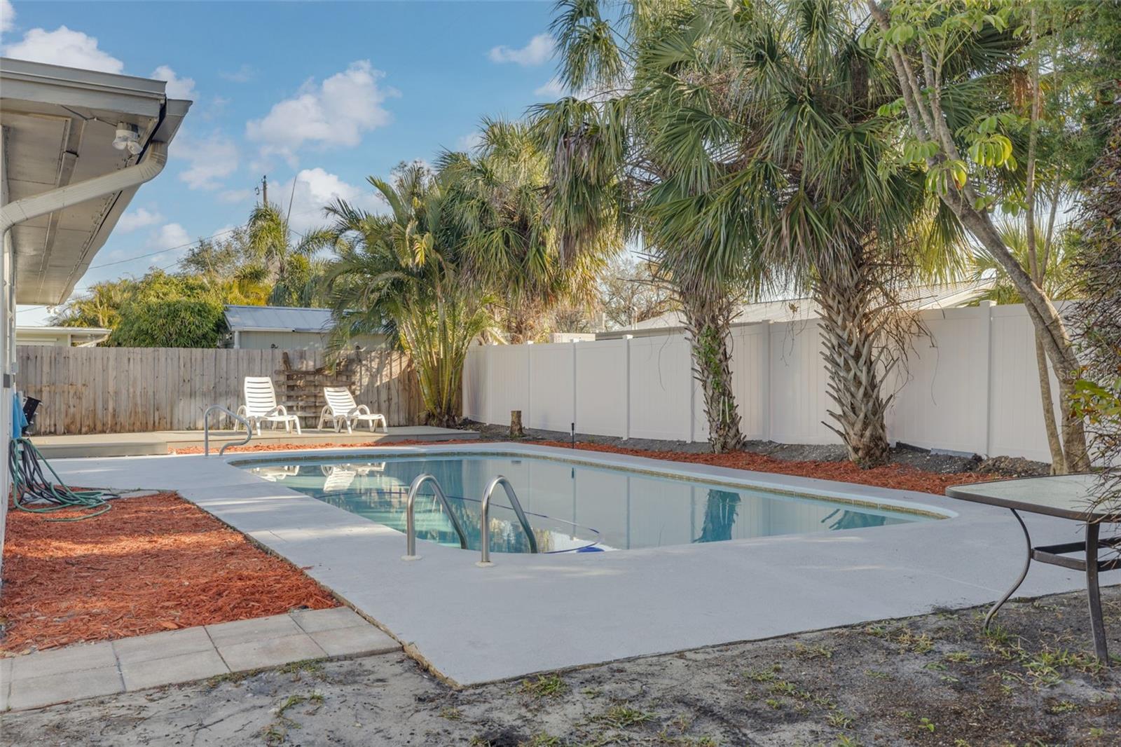 2215 CEDAR DR, DUNEDIN, FL, 34698