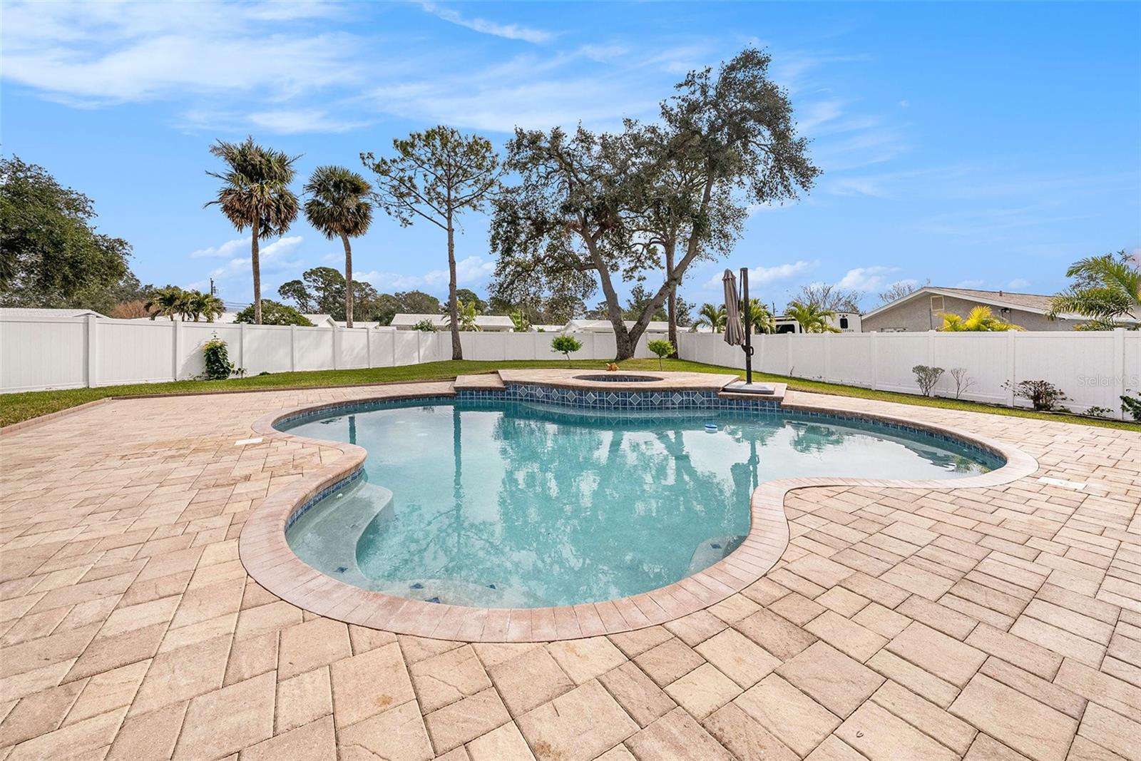 9203 SEA OAKS CT, SEMINOLE, FL, 33776