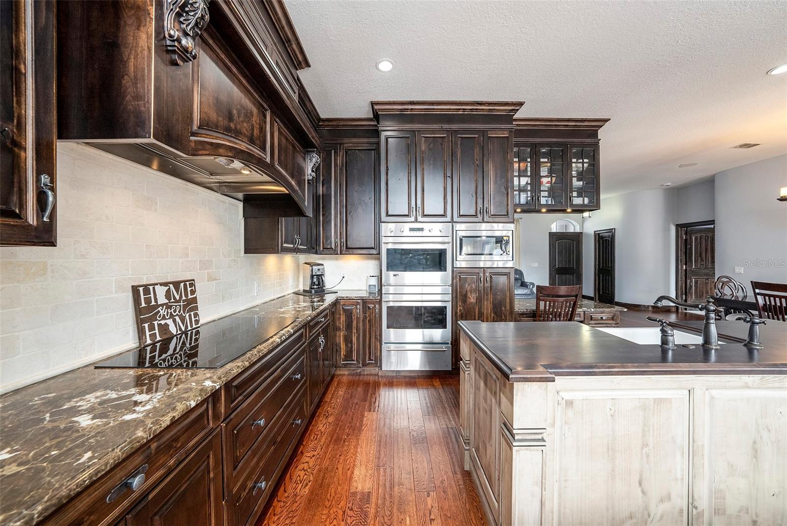 9203 SEA OAKS CT, SEMINOLE, FL, 33776