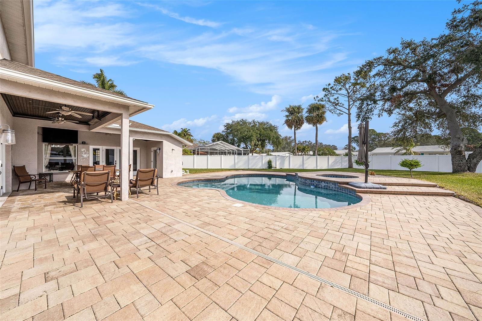 9203 SEA OAKS CT, SEMINOLE, FL, 33776