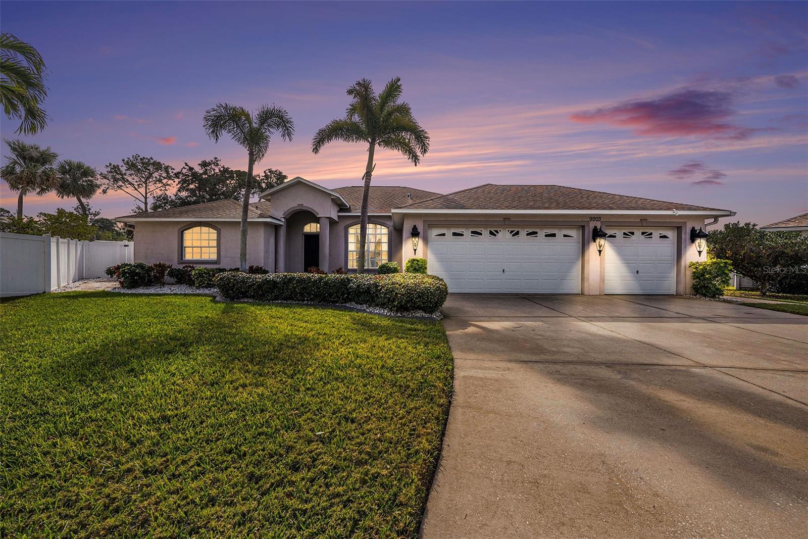 9203 SEA OAKS CT, SEMINOLE, FL, 33776