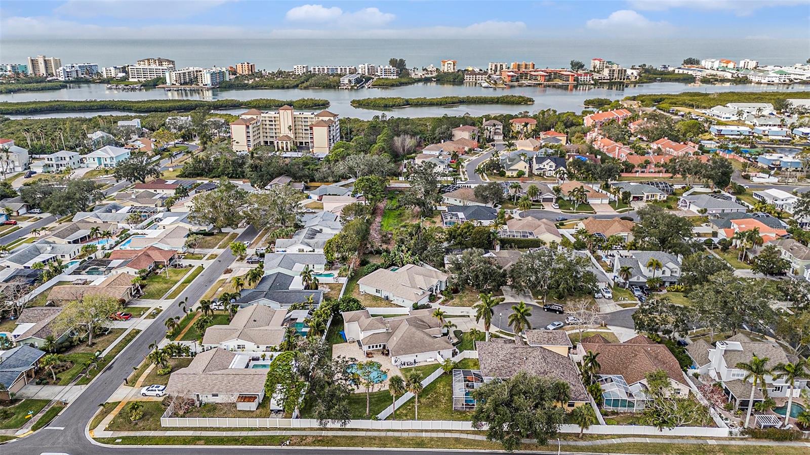 9203 SEA OAKS CT, SEMINOLE, FL, 33776