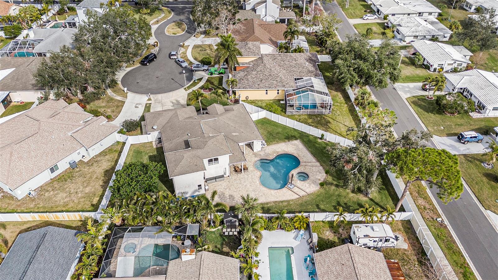 9203 SEA OAKS CT, SEMINOLE, FL, 33776