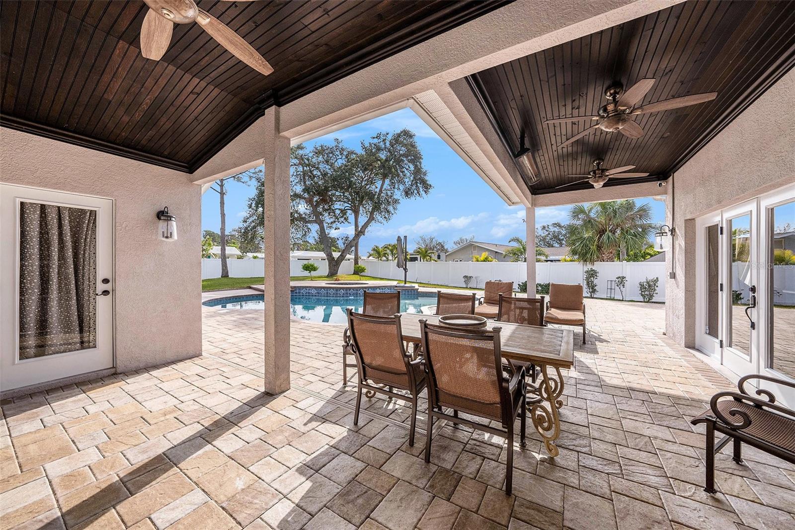 9203 SEA OAKS CT, SEMINOLE, FL, 33776
