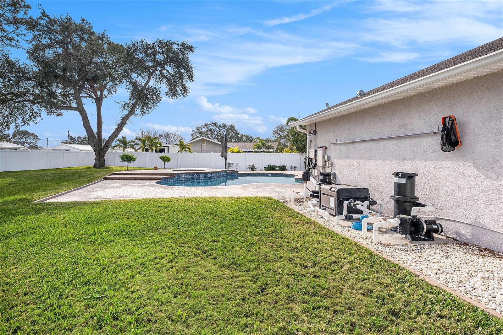 9203 SEA OAKS CT, SEMINOLE, FL, 33776