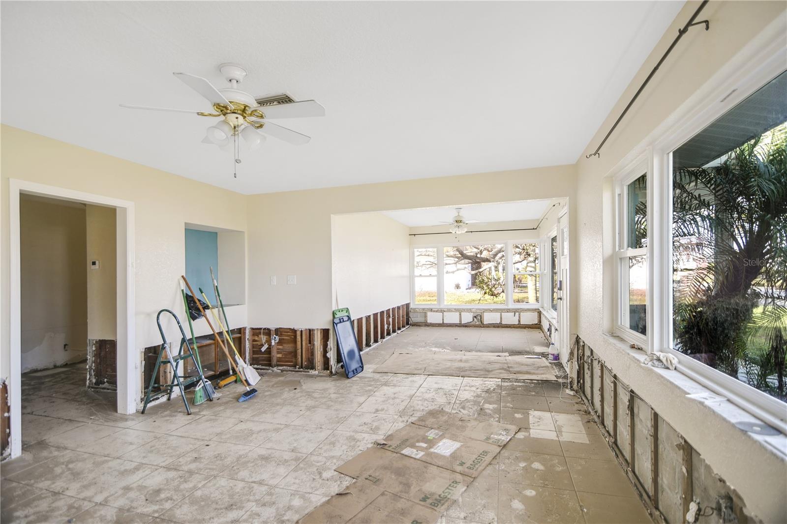 2022 RIVERSIDE DR E, BRADENTON, FL, 34208