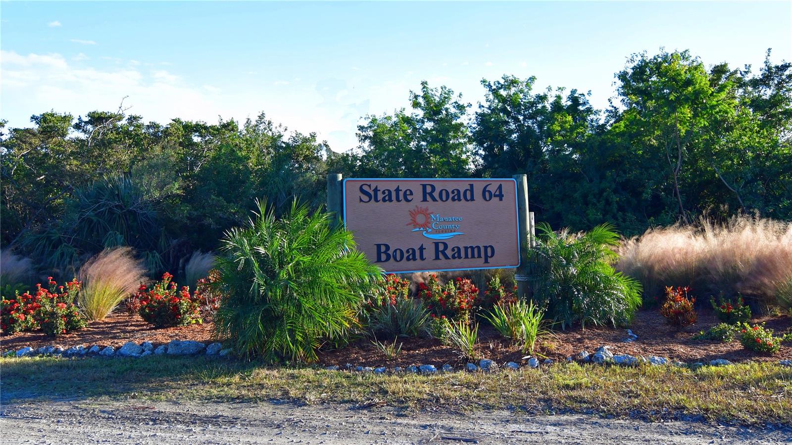 2022 RIVERSIDE DR E, BRADENTON, FL, 34208