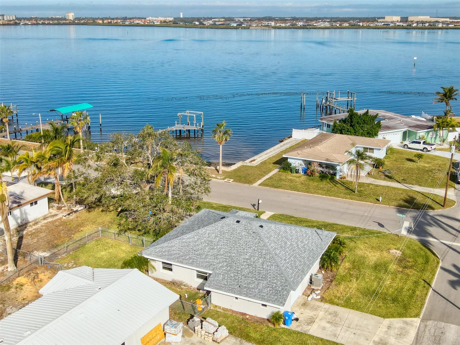 2022 RIVERSIDE DR E, BRADENTON, FL, 34208