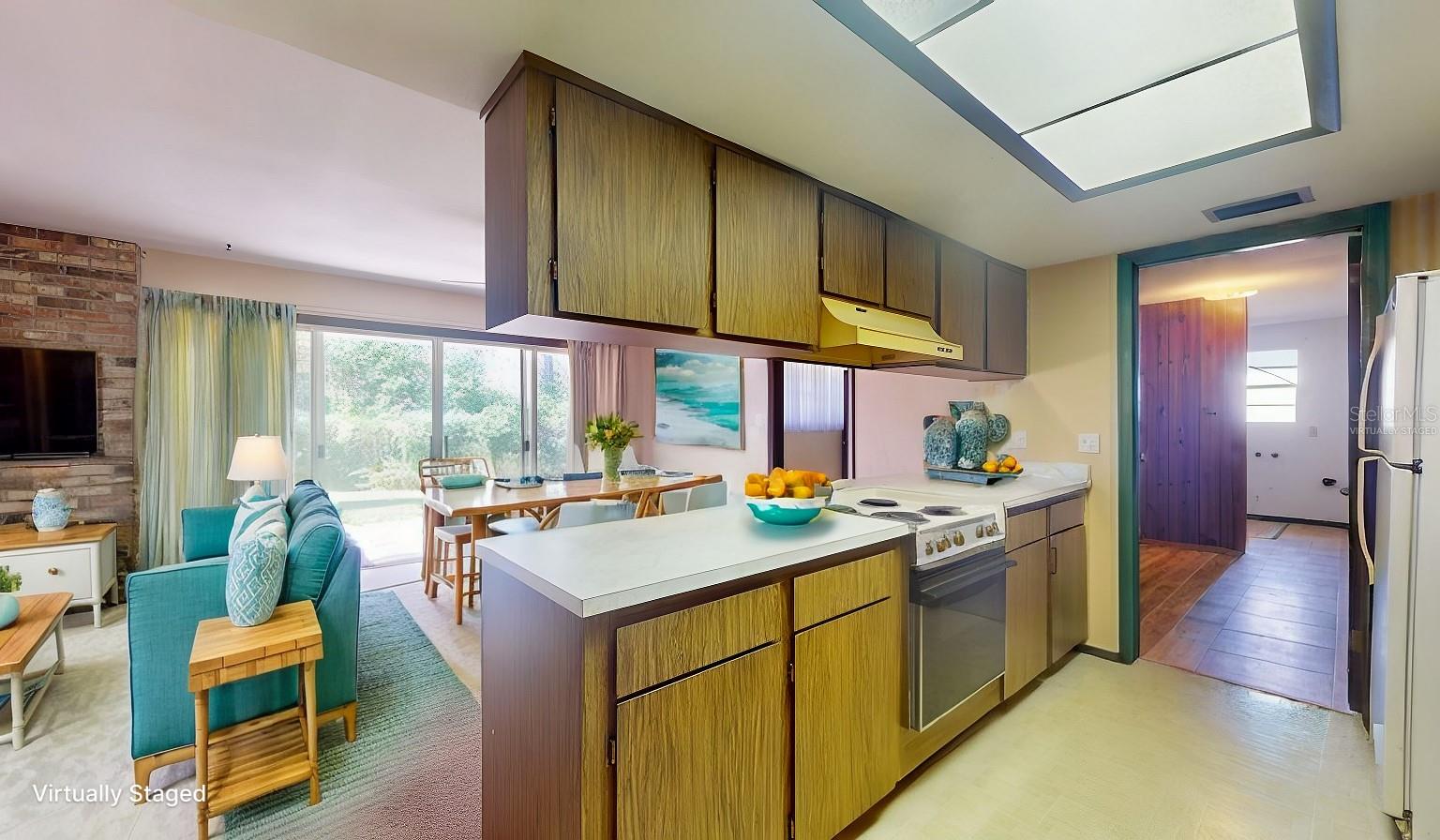 2050 ANNE CIR, SOUTH DAYTONA, FL, 32119