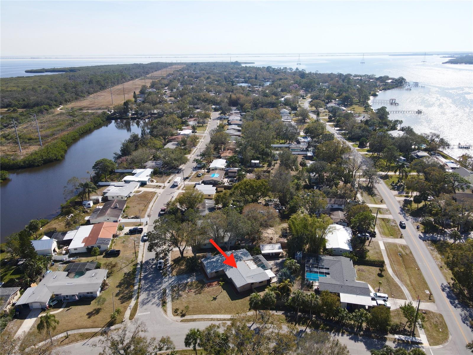 400 COUNTRY CLUB DR, OLDSMAR, FL, 34677