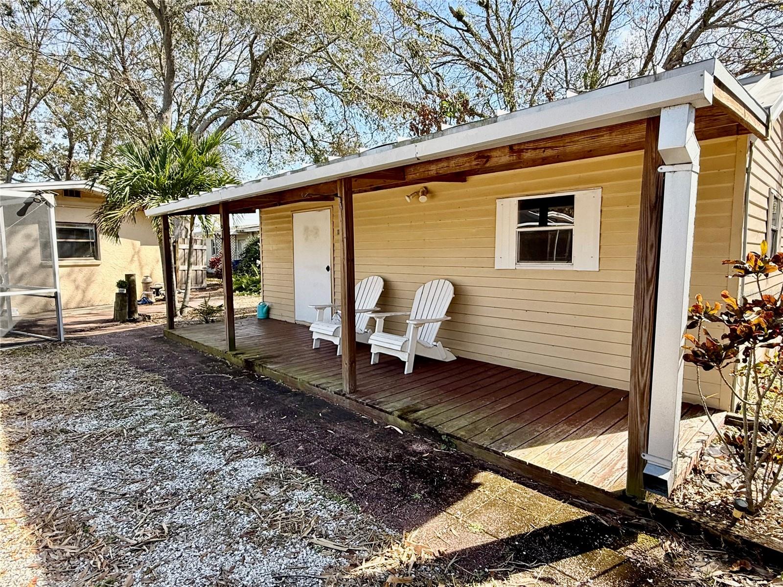 400 COUNTRY CLUB DR, OLDSMAR, FL, 34677