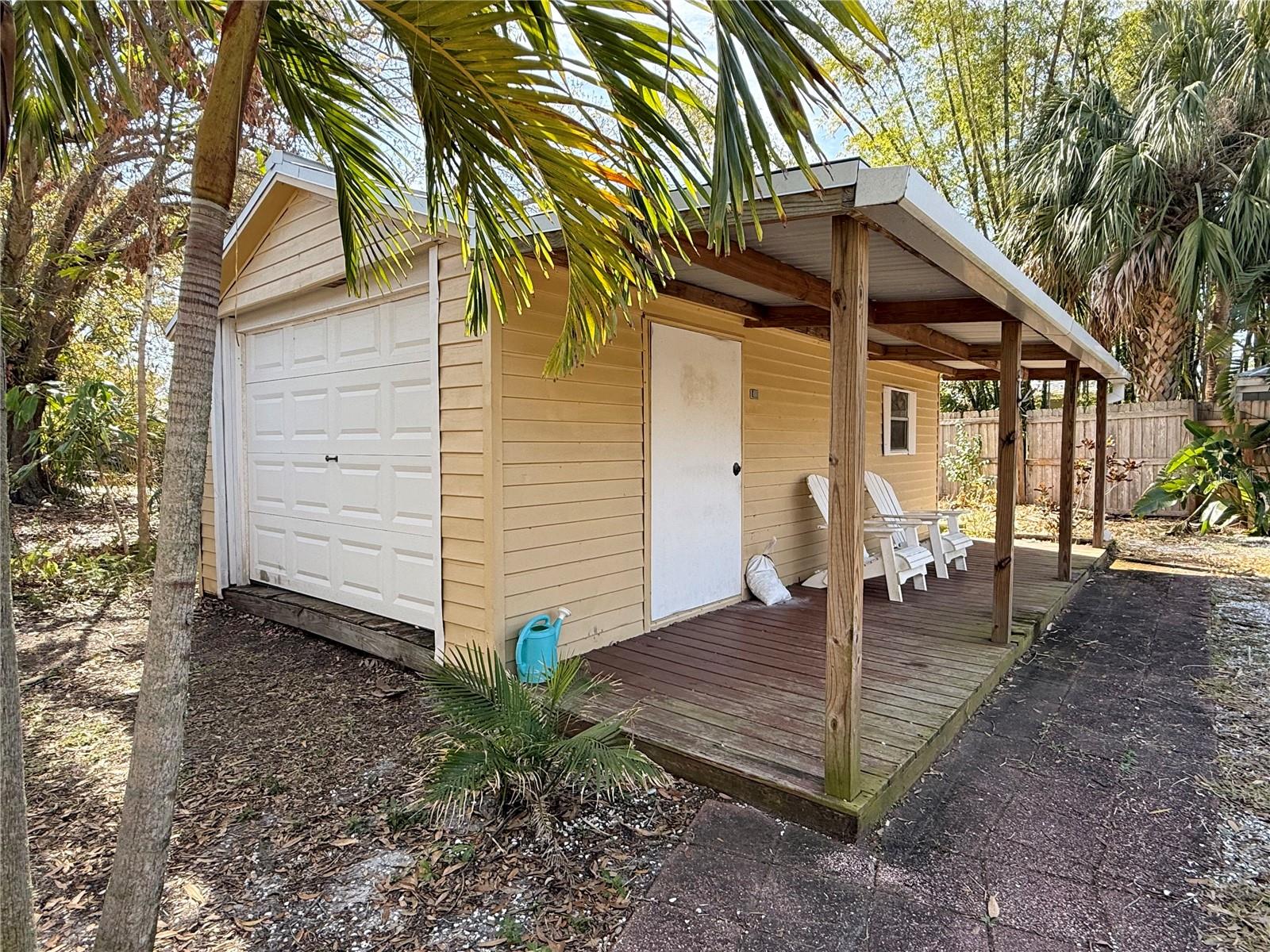 400 COUNTRY CLUB DR, OLDSMAR, FL, 34677