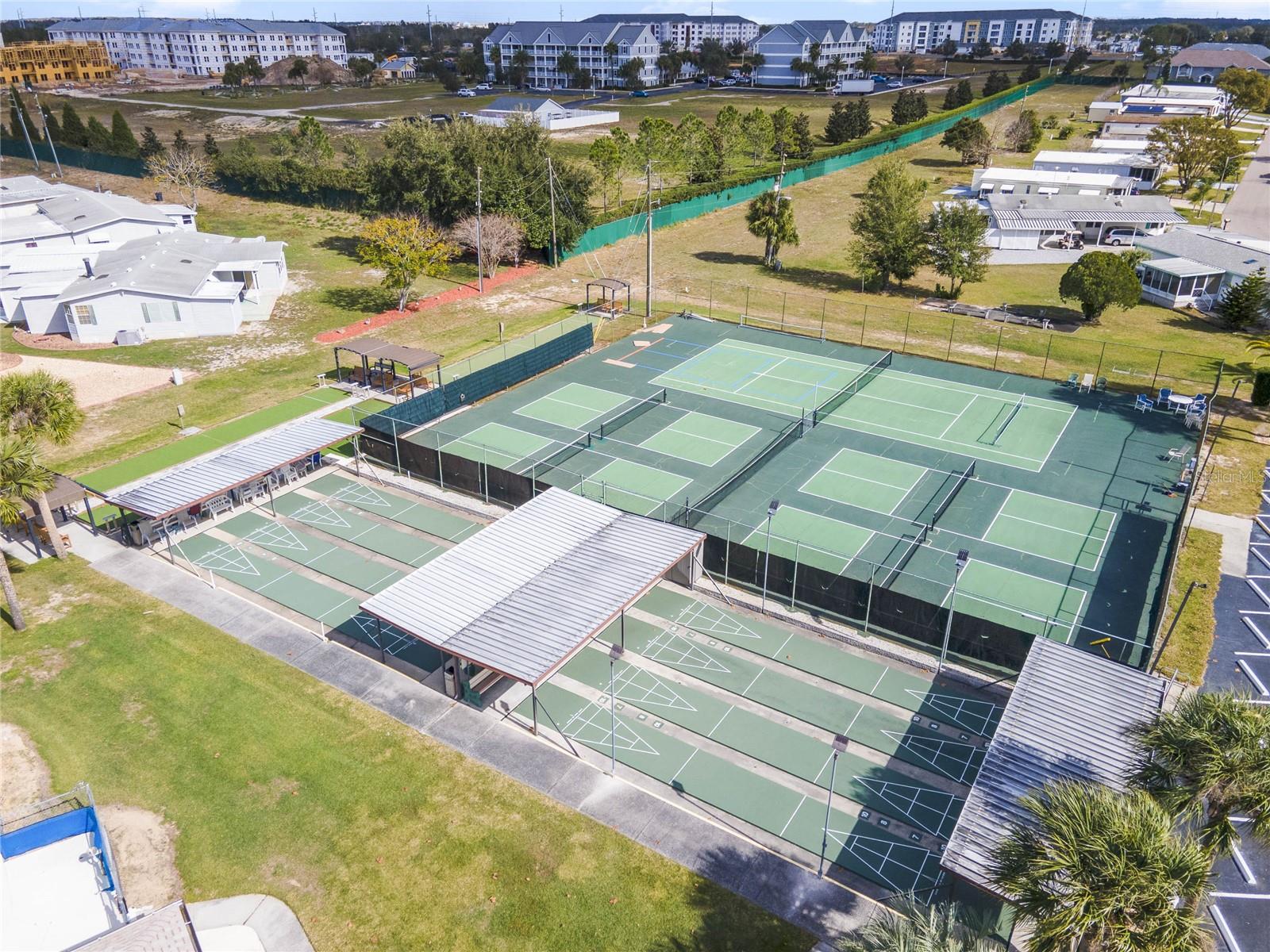 318 NESBITT PARK AVE, DAVENPORT, FL, 33897
