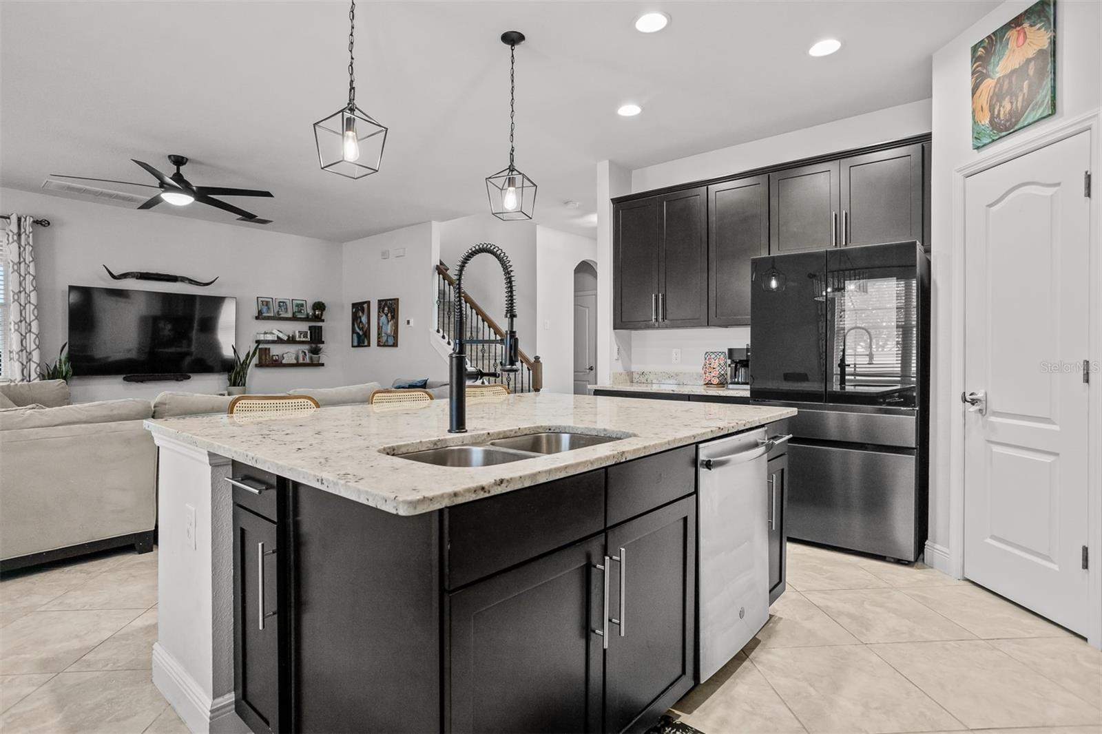 11550 LAKE LUCAYA DR, RIVERVIEW, FL, 33579