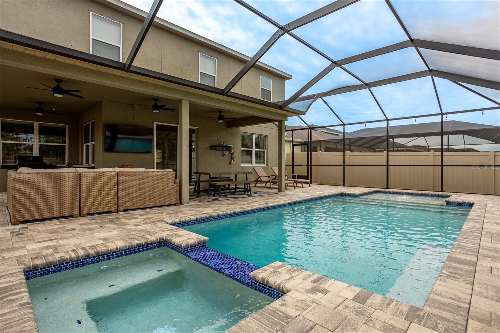 11550 LAKE LUCAYA DR, RIVERVIEW, FL, 33579