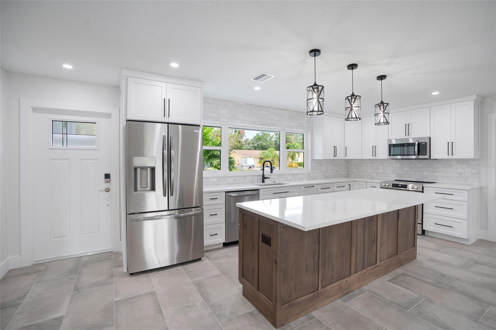 5528 BRIARCLIFF DR, SARASOTA, FL, 34232