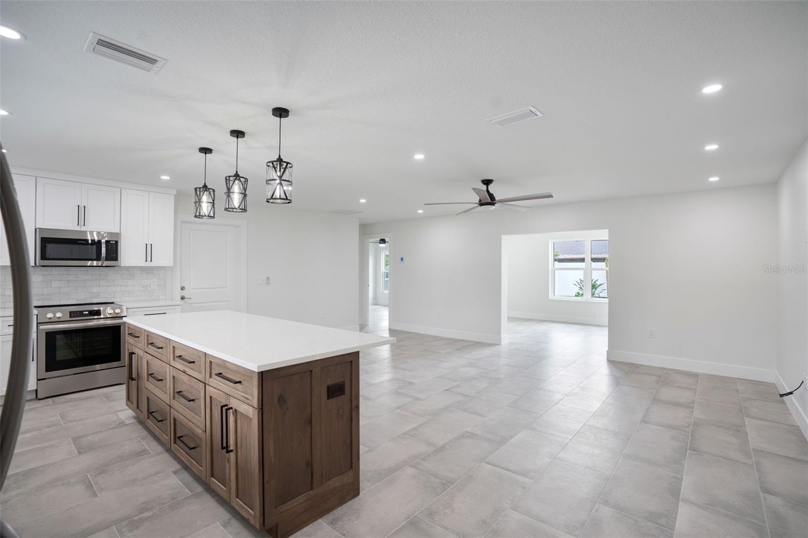 5528 BRIARCLIFF DR, SARASOTA, FL, 34232