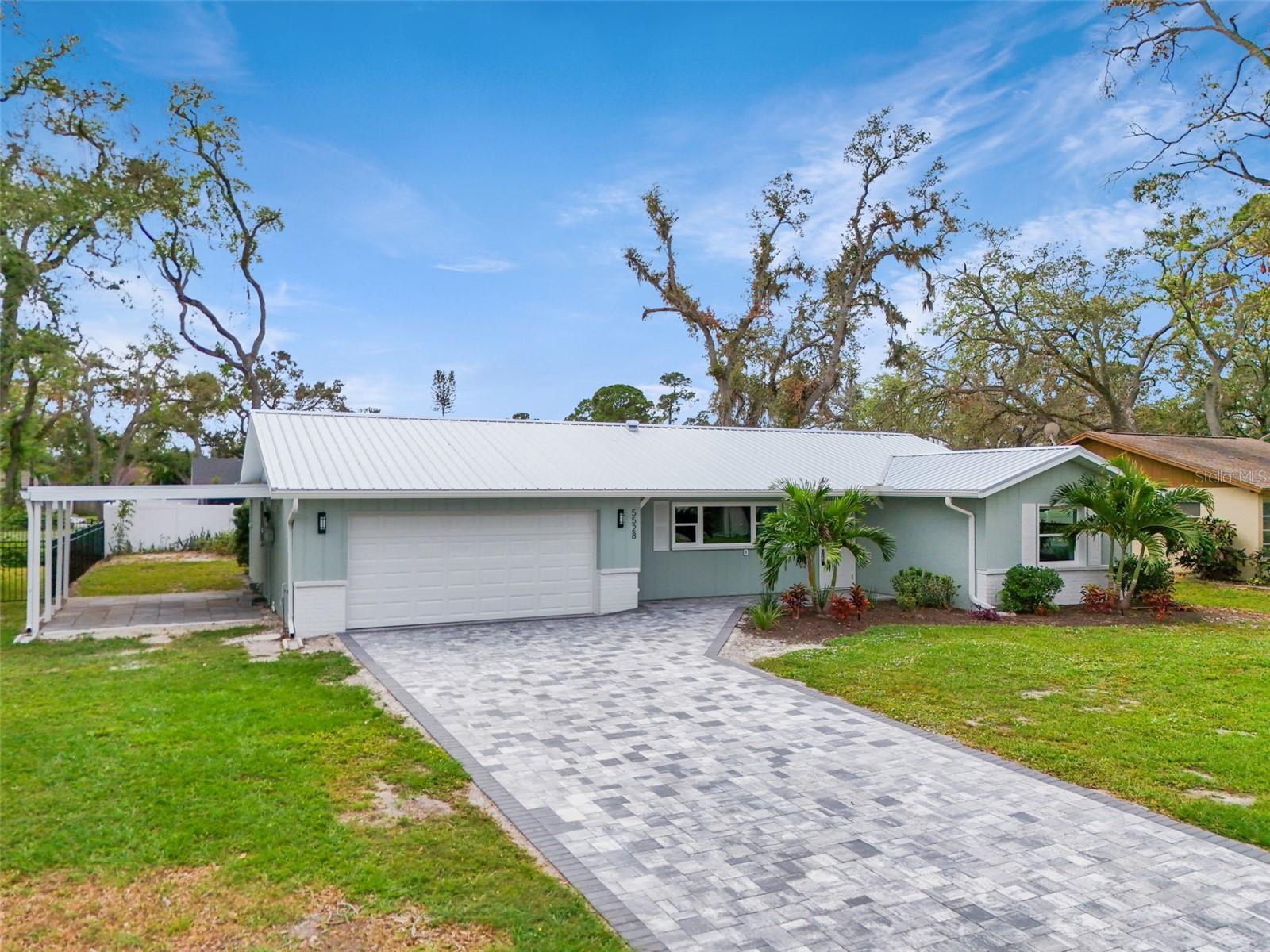 5528 BRIARCLIFF DR, SARASOTA, FL, 34232