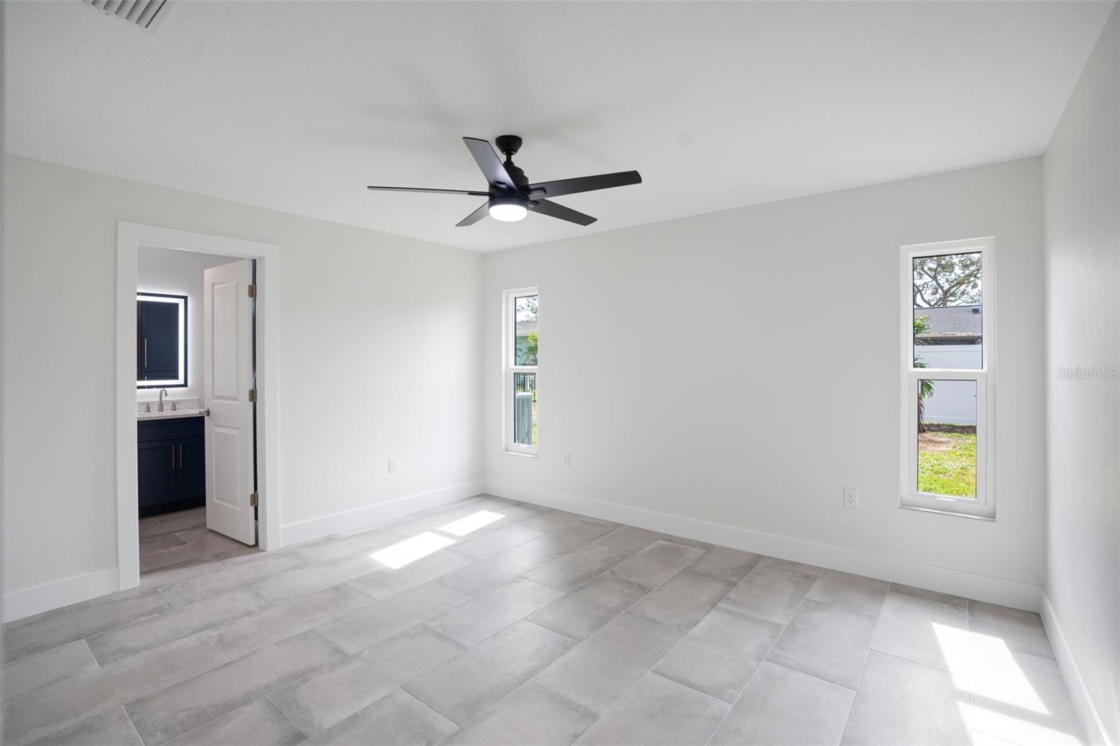 5528 BRIARCLIFF DR, SARASOTA, FL, 34232