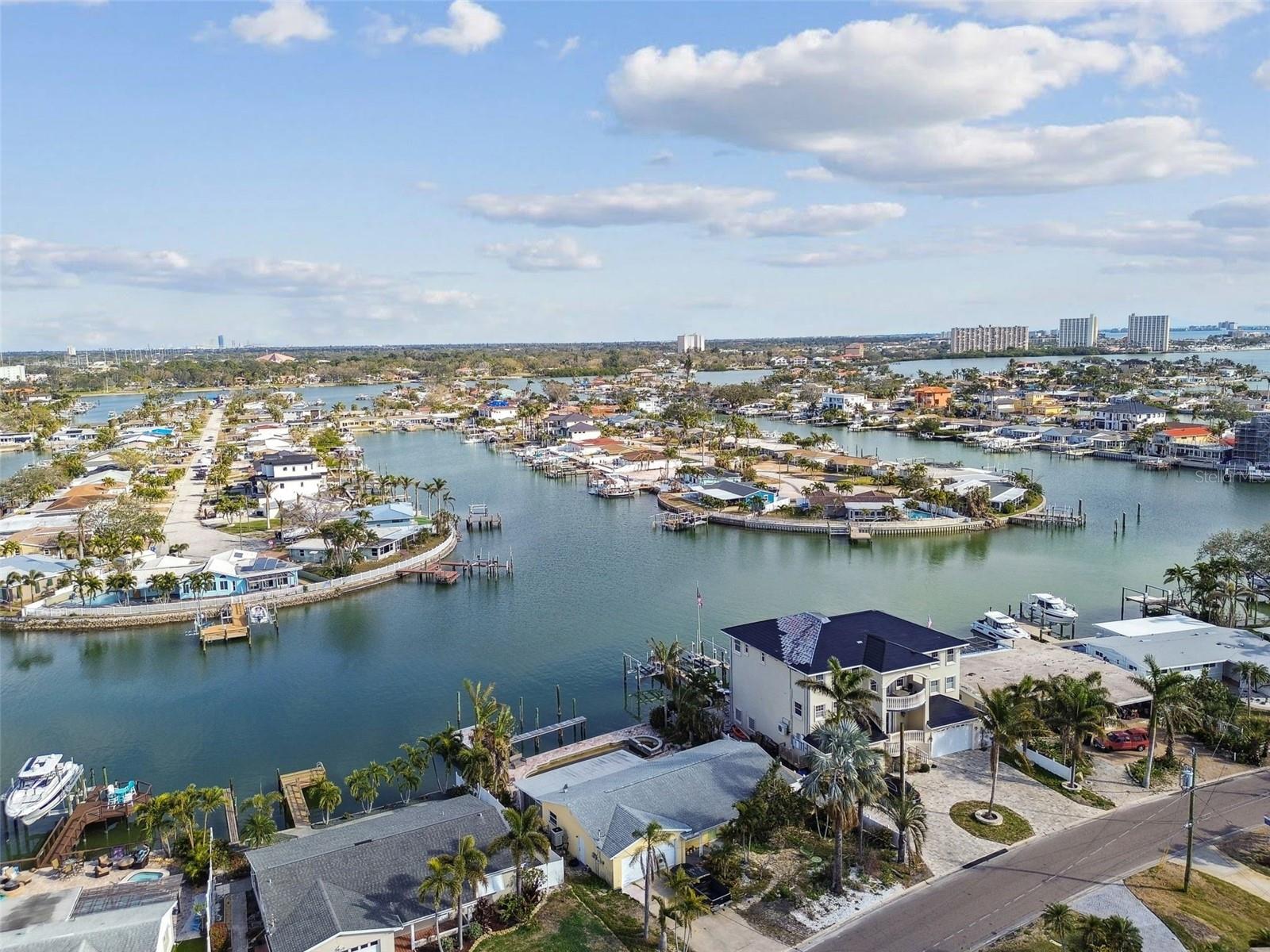 8114 CAUSEWAY BLVD S, ST PETERSBURG, FL, 33707