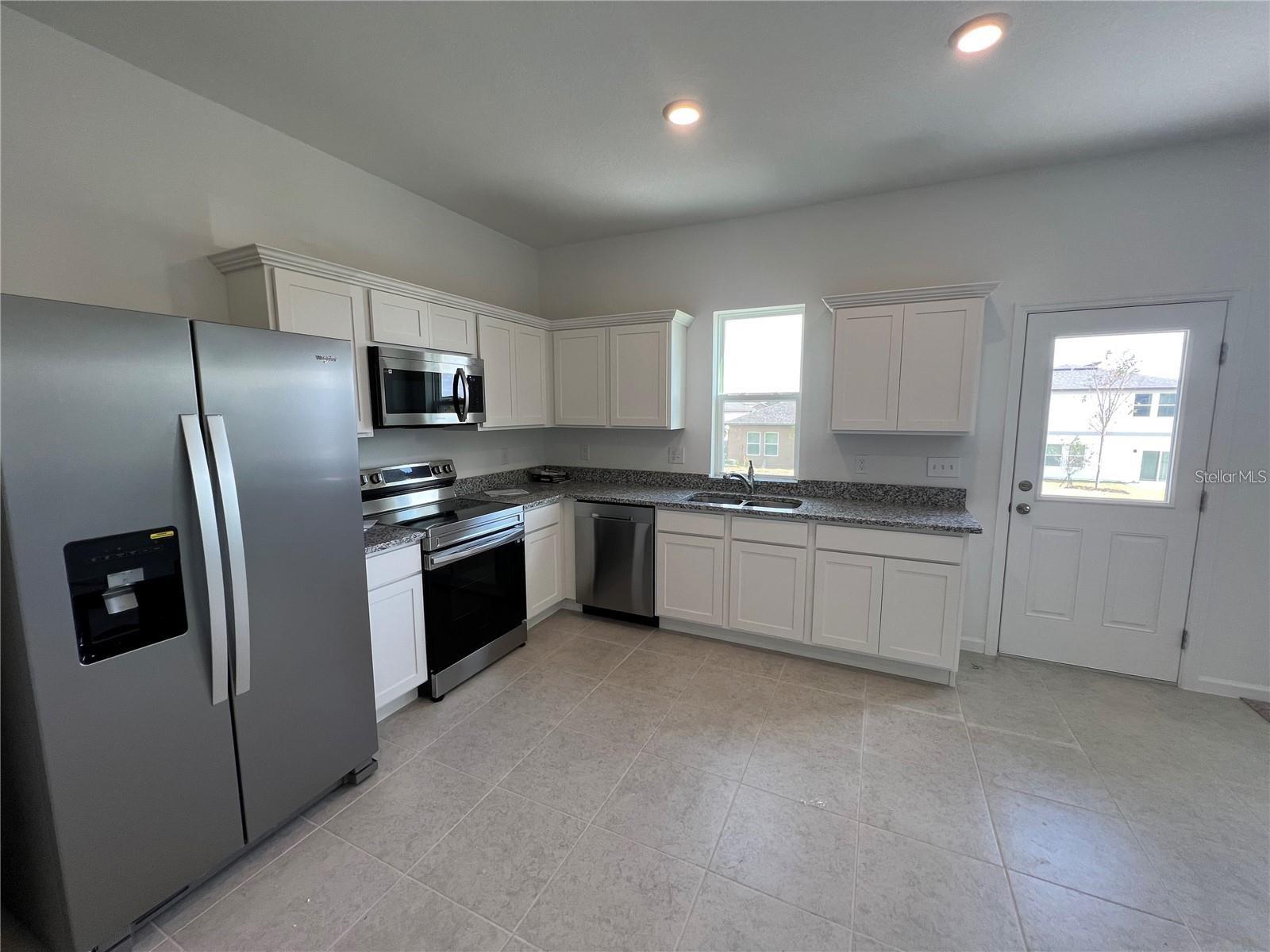 2212 BEAR PEAK RD, MINNEOLA, FL, 34715