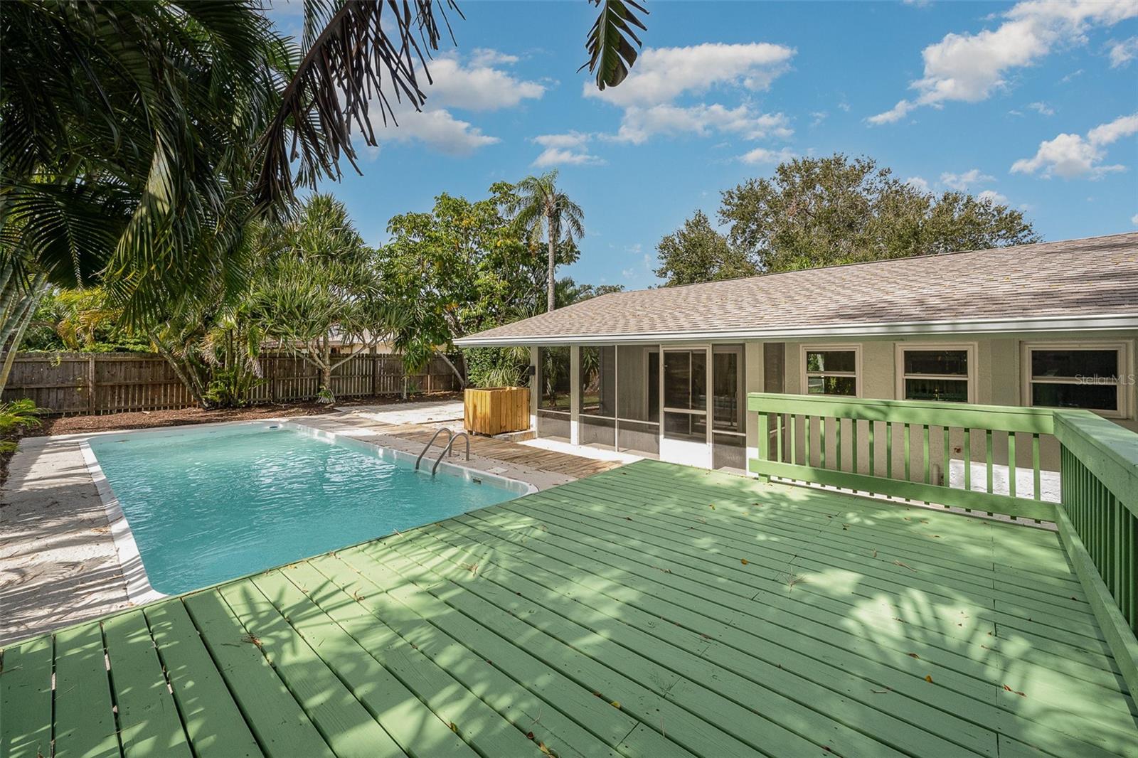 60 VENETIAN WAY, INDIAN HARBOUR BEACH, FL, 32937