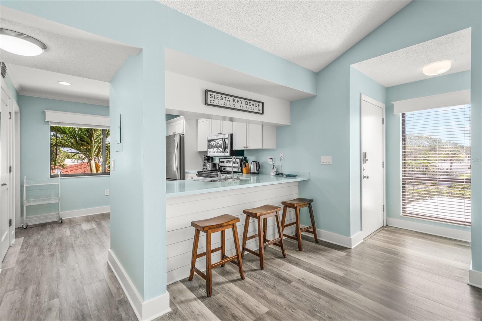 6202 MIDNIGHT PASS RD #201, SARASOTA, FL, 34242