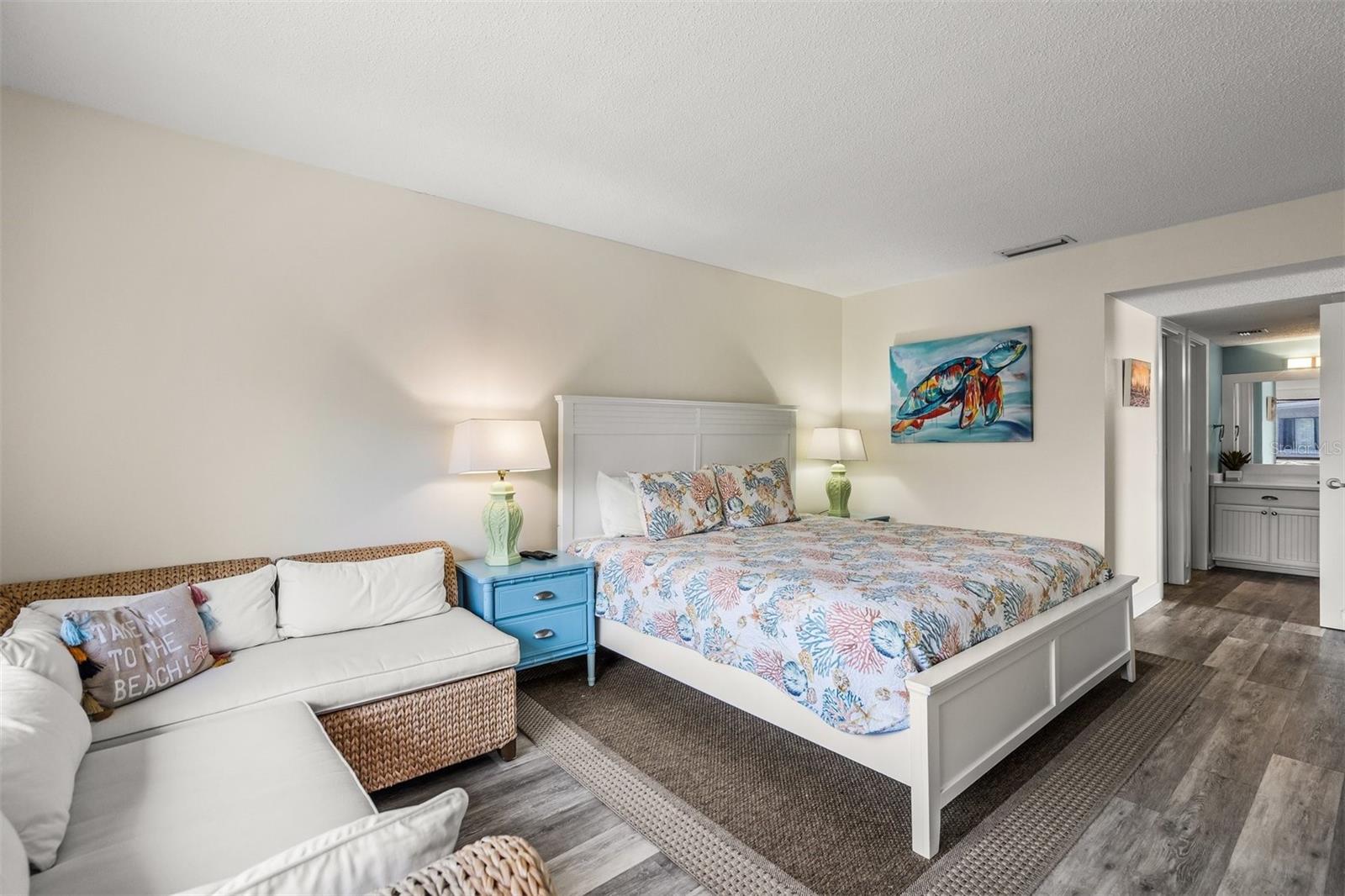 6202 MIDNIGHT PASS RD #201, SARASOTA, FL, 34242