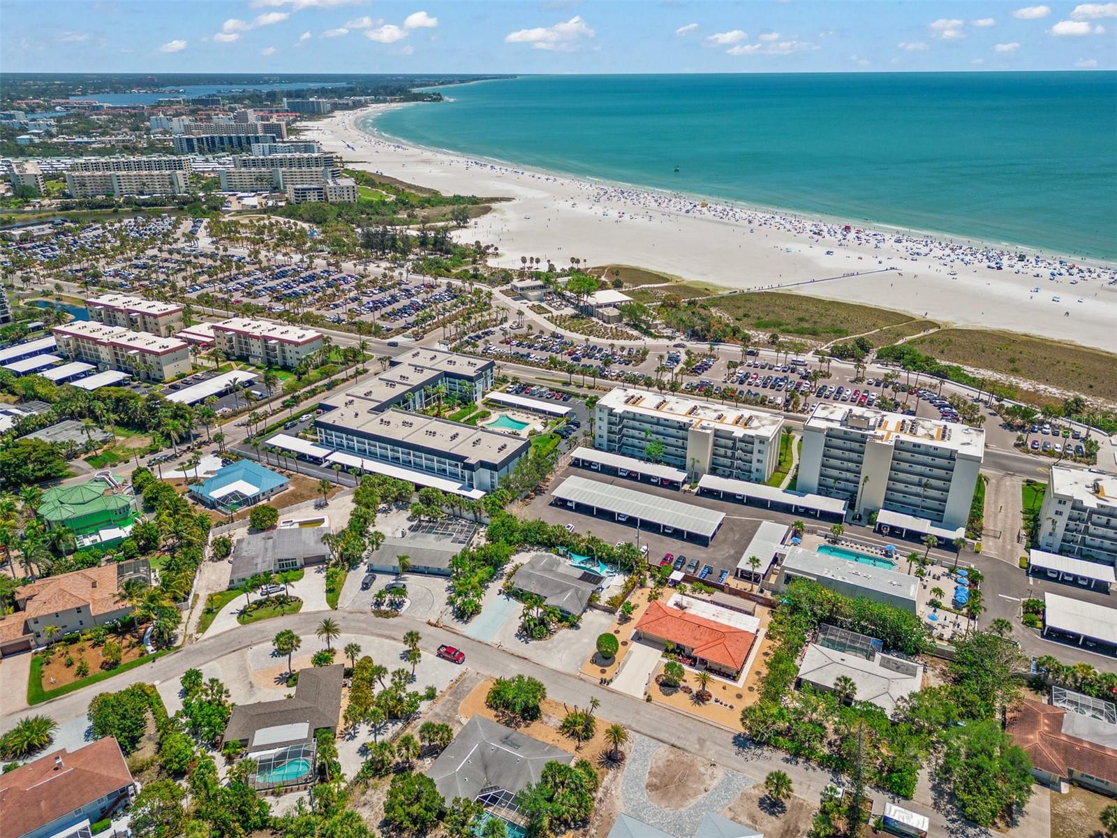 6202 MIDNIGHT PASS RD #201, SARASOTA, FL, 34242