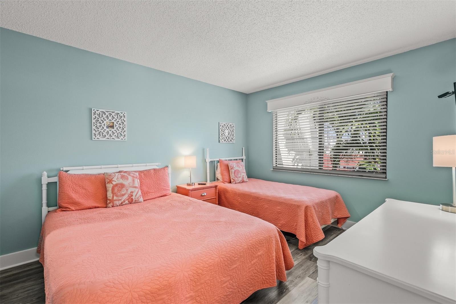 6202 MIDNIGHT PASS RD #201, SARASOTA, FL, 34242