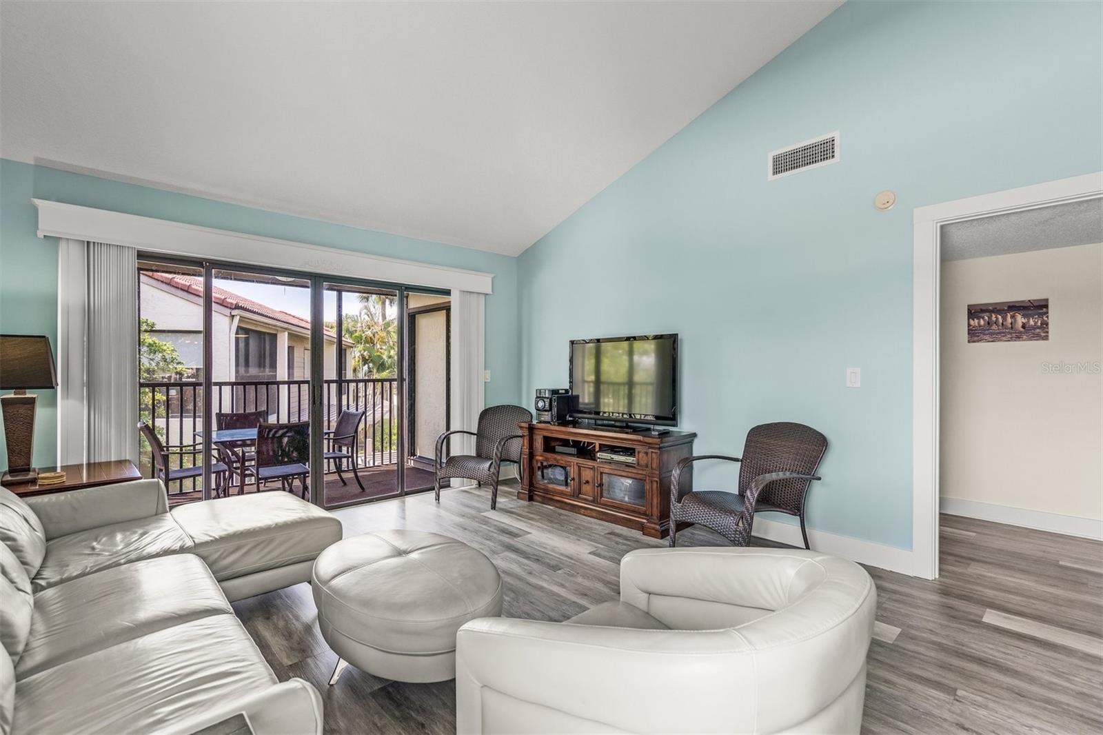 6202 MIDNIGHT PASS RD #201, SARASOTA, FL, 34242