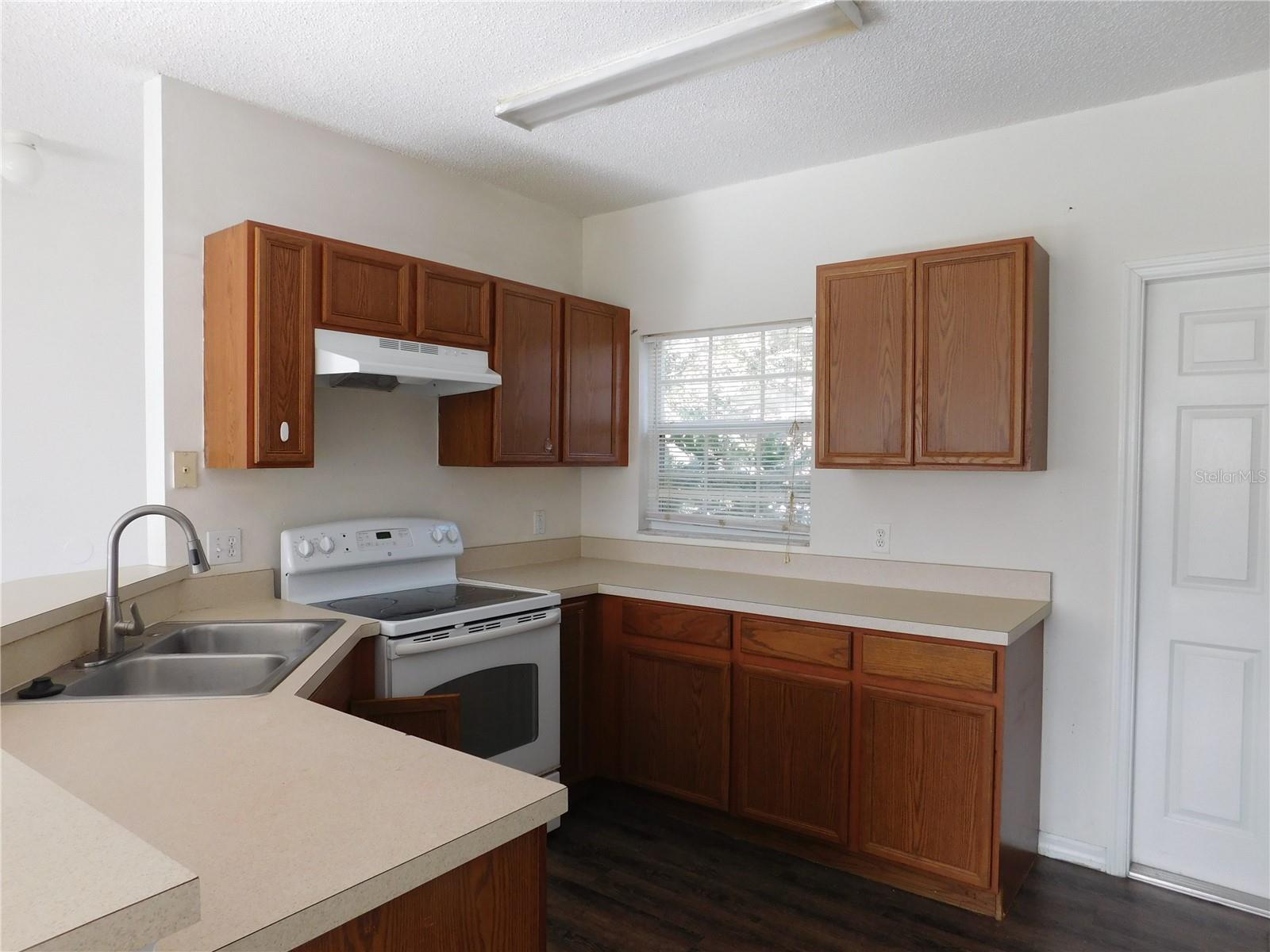 219 BANBURY PL, KISSIMMEE, FL, 34758