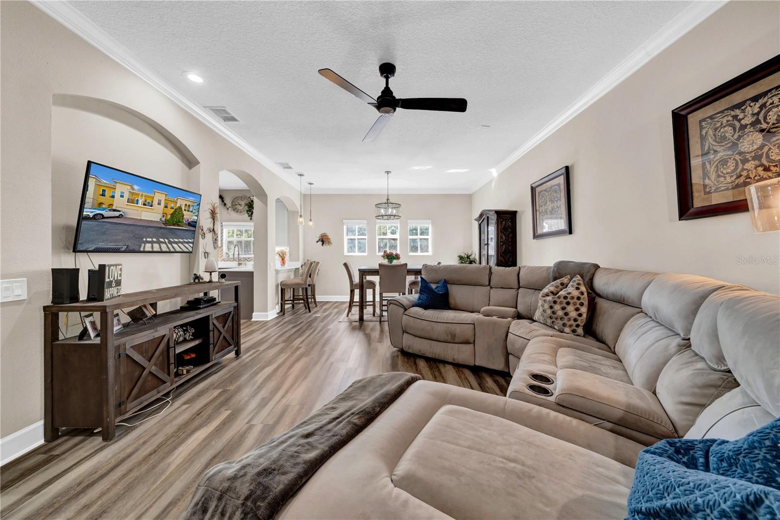 614 105TH LN N, ST PETERSBURG, FL, 33716