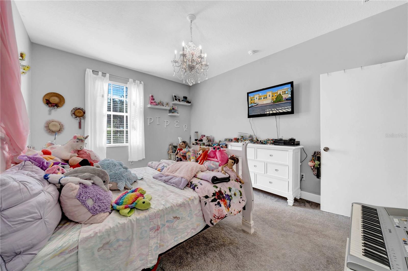 614 105TH LN N, ST PETERSBURG, FL, 33716