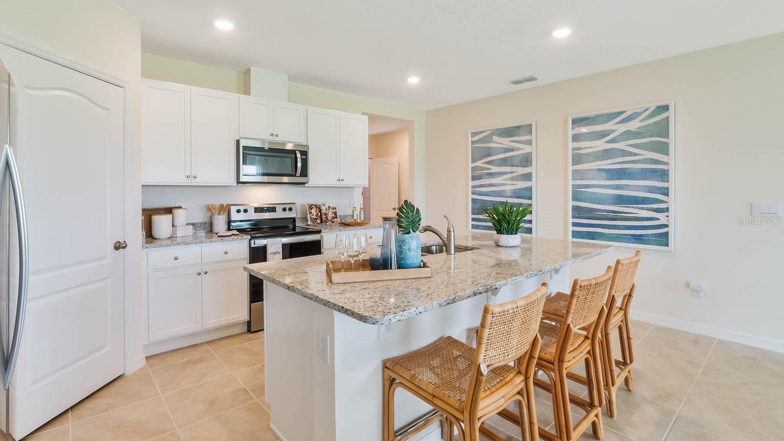 33487 TACKING WAY, SORRENTO, FL, 32776