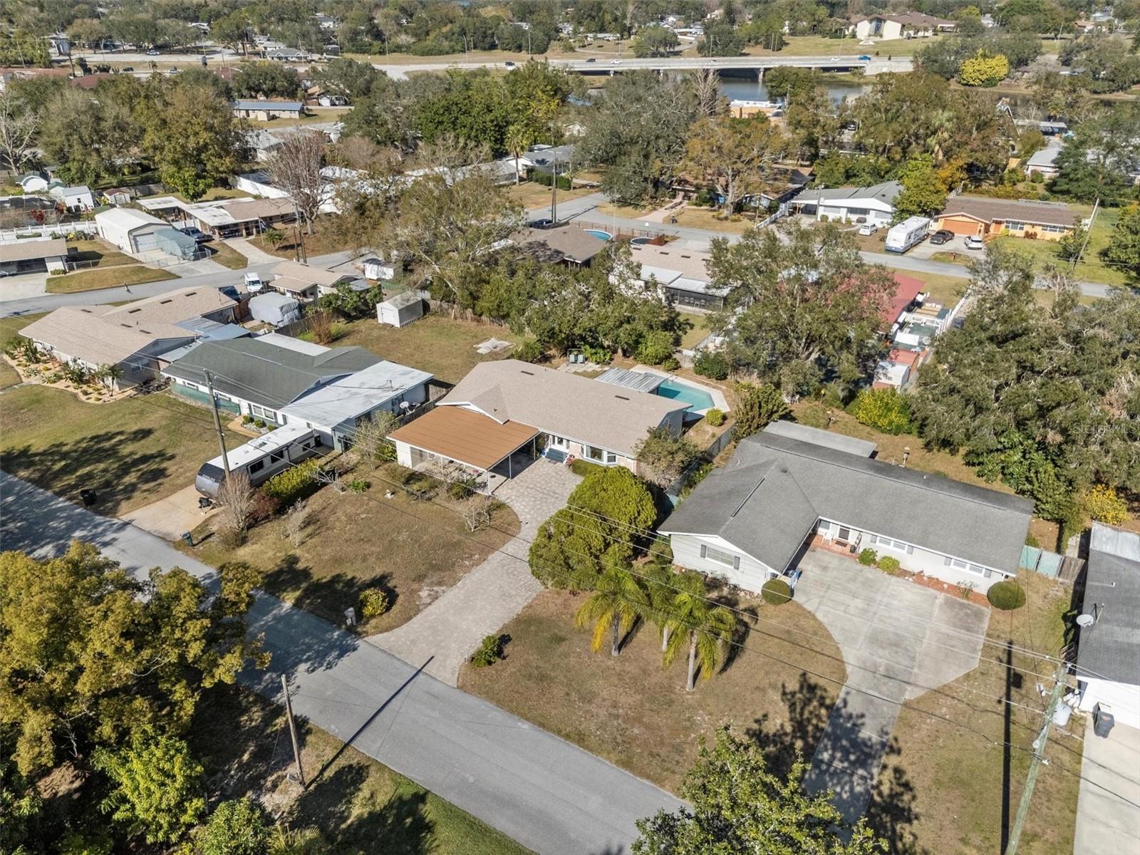 412 HILLCREST DR SE, WINTER HAVEN, FL, 33884