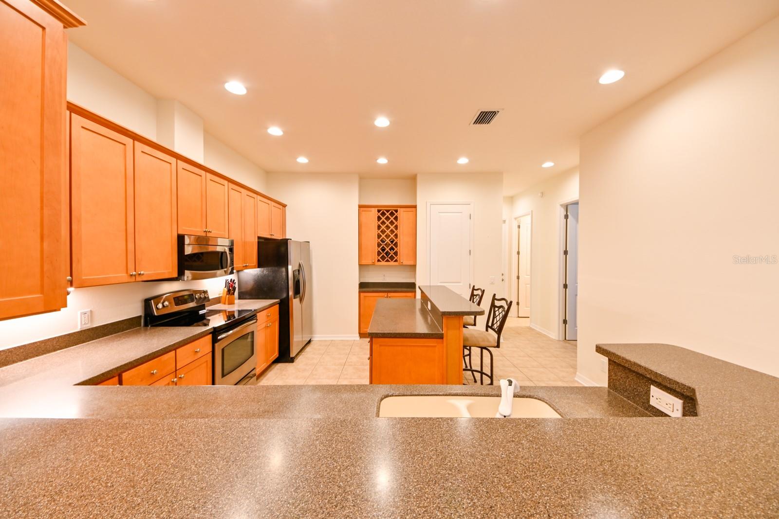7402 HAMILTON RD, BRADENTON, FL, 34209