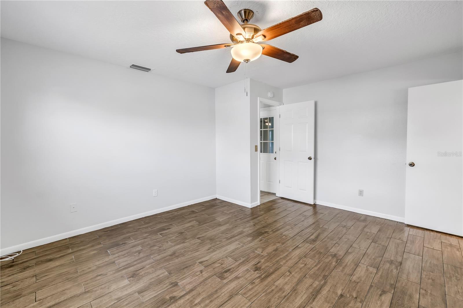 13851 102ND AVE, LARGO, FL, 33774