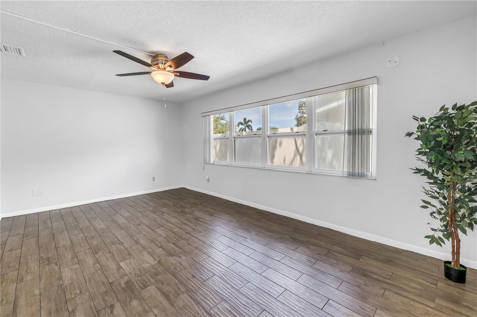 13851 102ND AVE, LARGO, FL, 33774