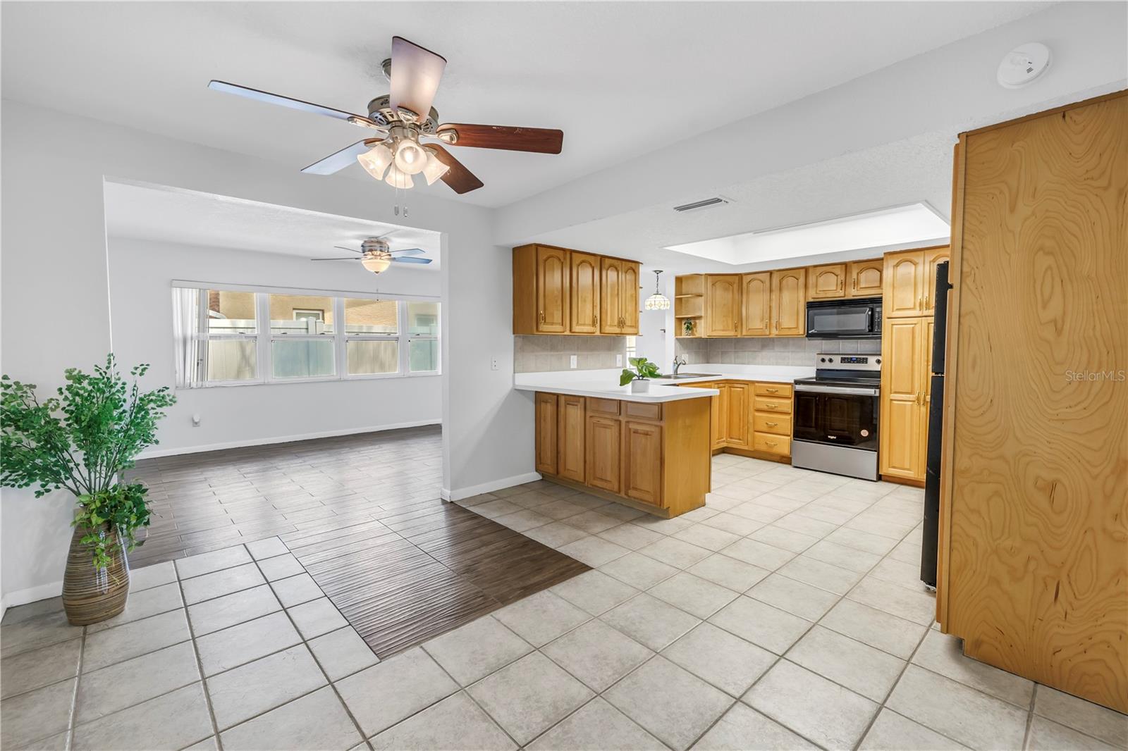13851 102ND AVE, LARGO, FL, 33774