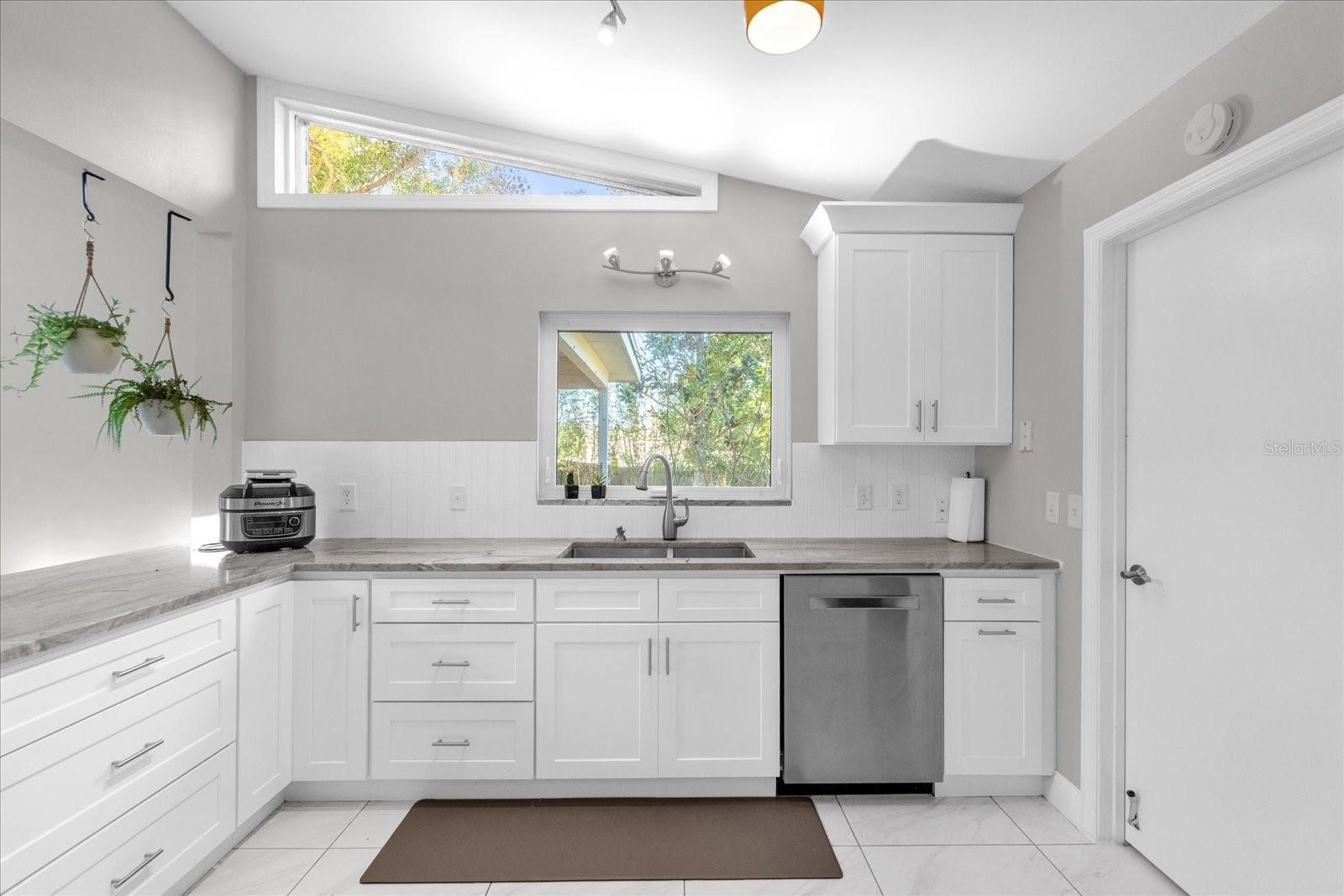 3820 ORANGE LAKE DR, ORLANDO, FL, 32817